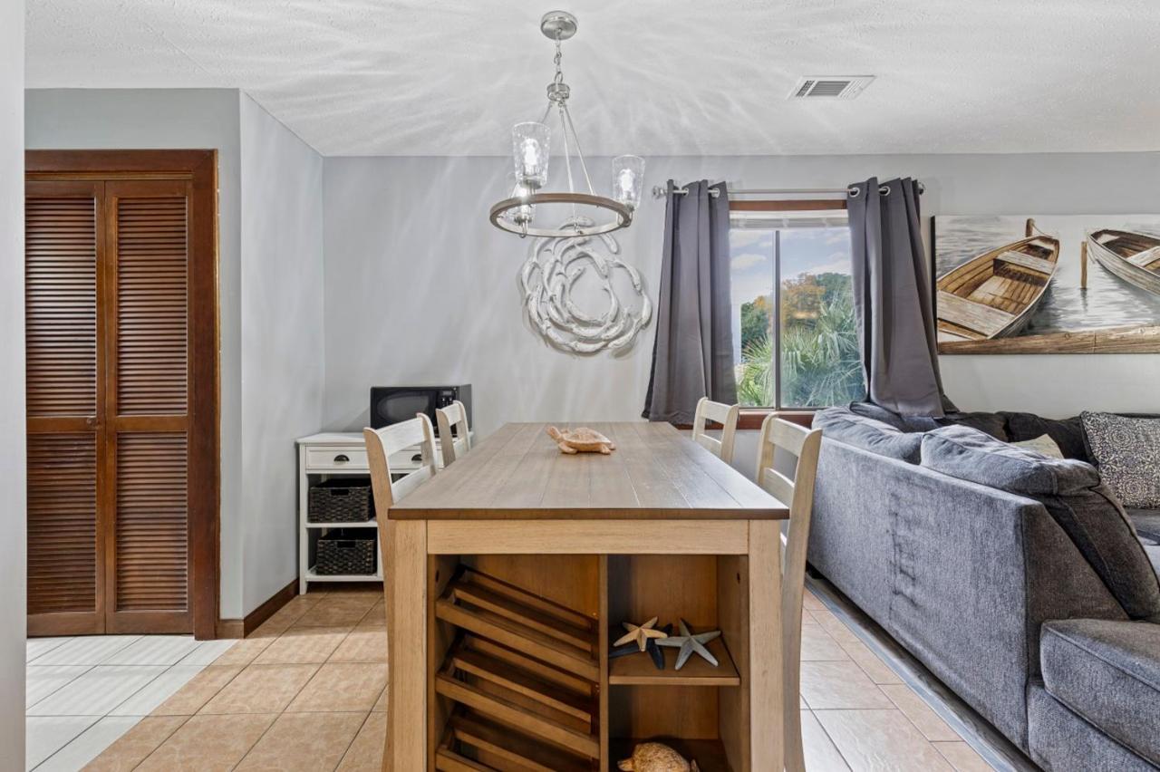 Spacious Modern Condo - 1St Floor - One Block To The Beach Myrtle Beach Esterno foto